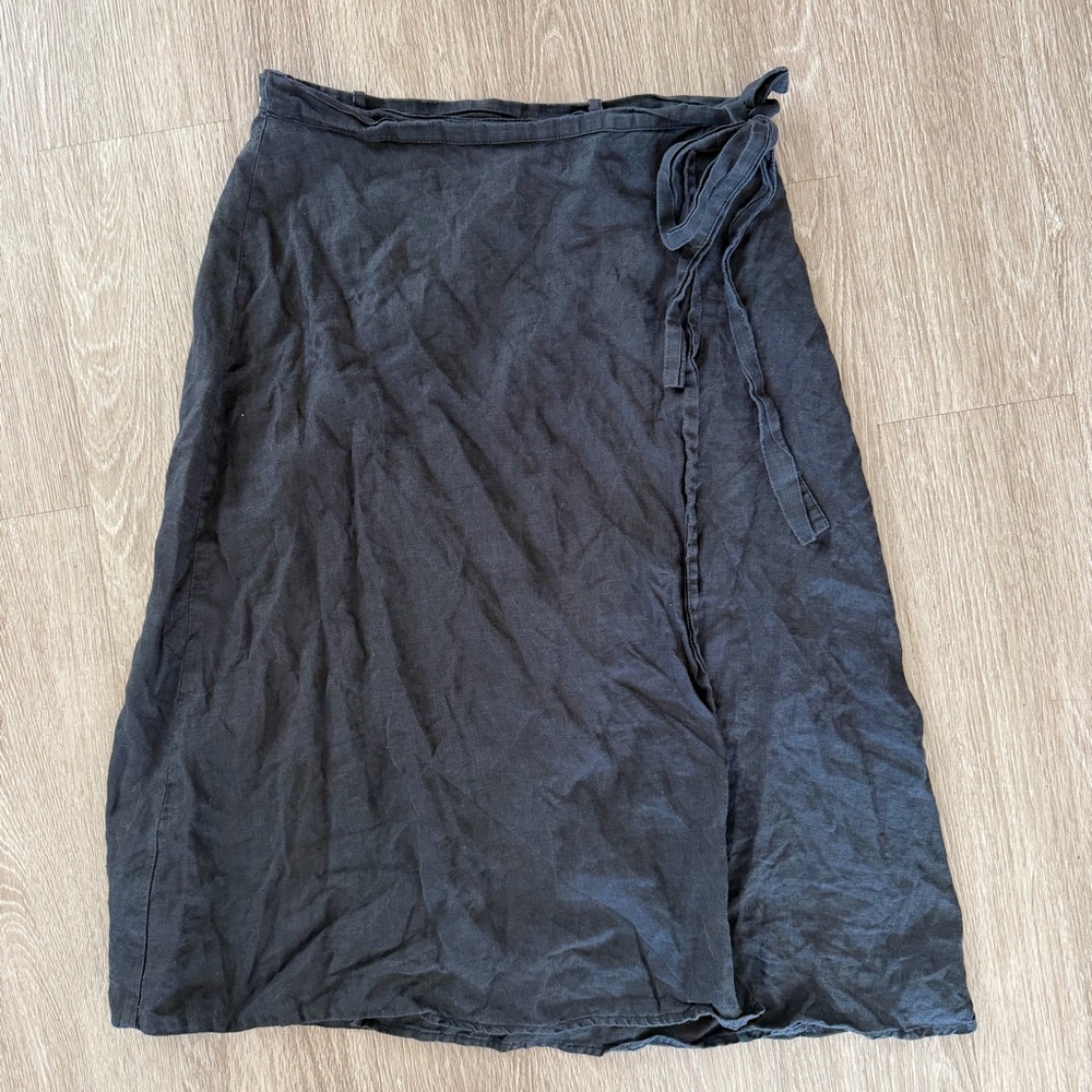 Black Linen A-Line Wrap Skirt l